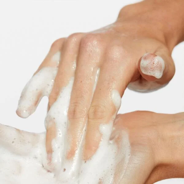 oil to foam cleanser pdp 3